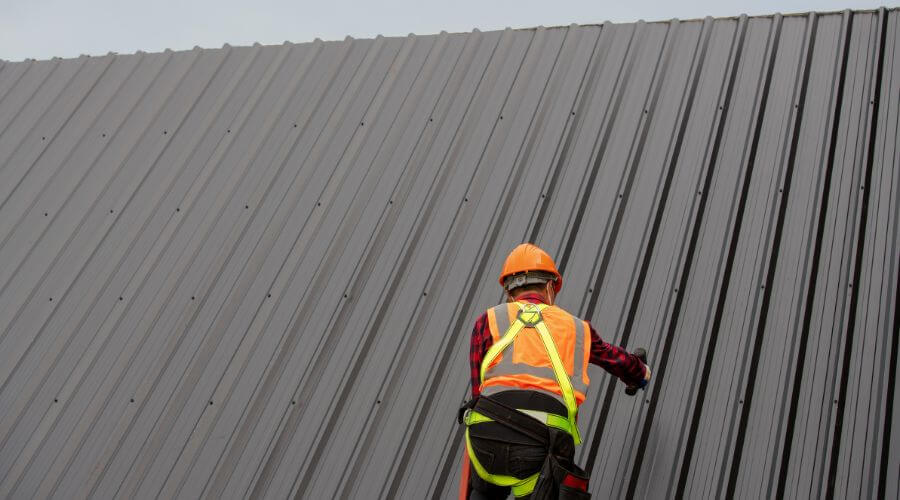Professional metal roof installation services in Rock City, IL